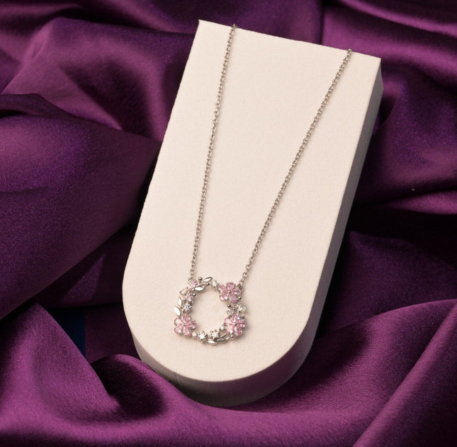 Rosé Frost Wreath Pendant Necklace