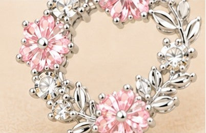 Rosé Bloom Wreath Stud Earrings