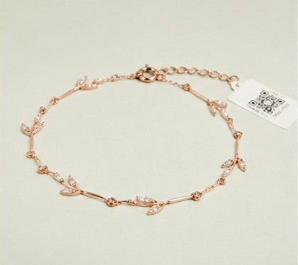 Rosé Vine Leaf Bracelet