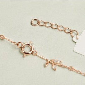 Rosé Vine Leaf Bracelet